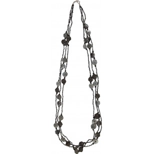 Collar gris plateado